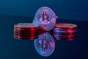 خسته از سقوط قیمت بیت‌کوین؟ شروع استخراج رایگان بیت‌کوین، دوج‌کوین و لایت‌کوین با QFSCOIN بدون نیاز به ترید